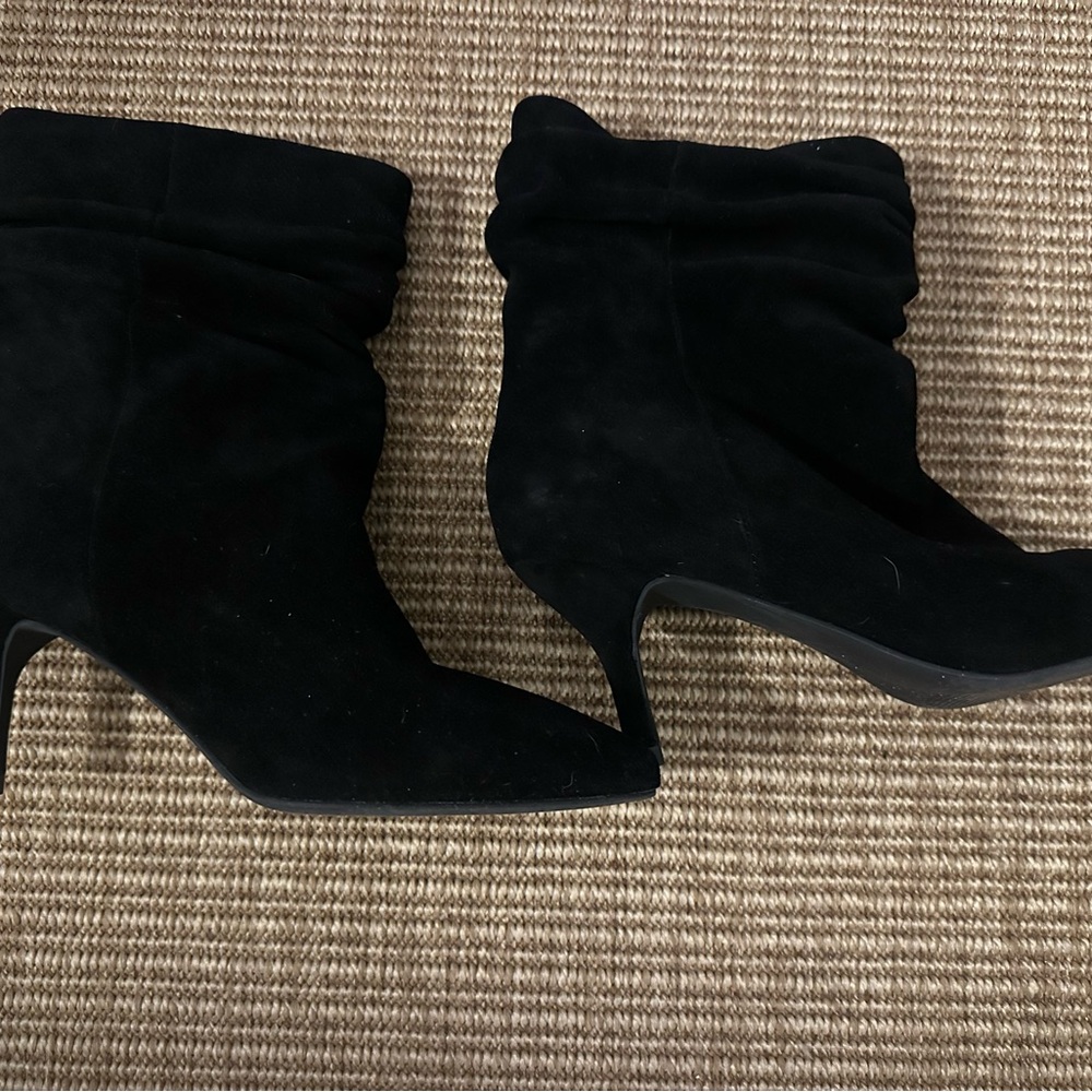 Elegant Black Women's Suede Slouchy Ankle Boots